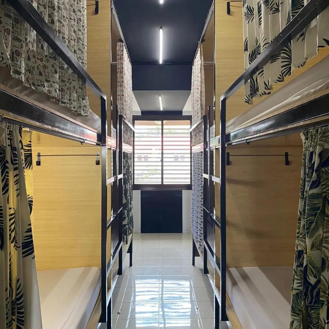 Innbox Hostel Sorong Eksteriør billede